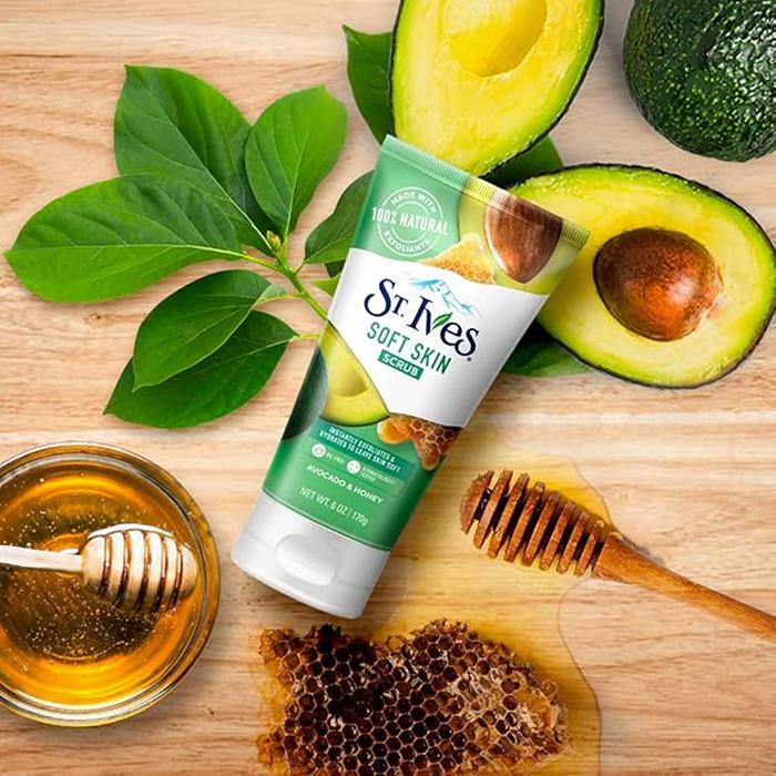 ST IVES SCRUB SOFT SKIN